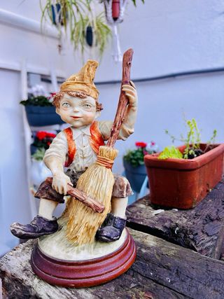 Figura Giuseppe Armani Capodimonte 25cm