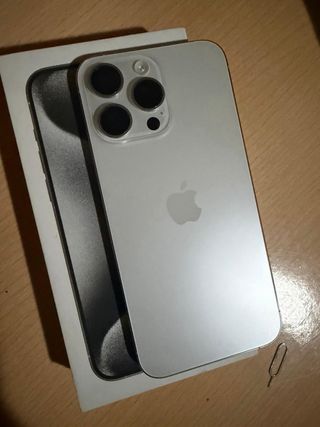 iPhone 15 Pro Max