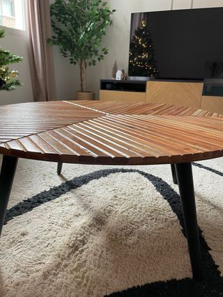 Mesa de centro redonda diseño industrial