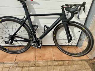 Bicicleta de carretera Mendiz RS8 carbono
