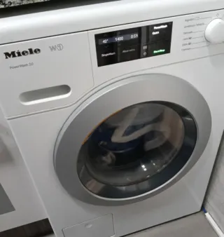 Lavadora Miele W1 PowerWash 2.0 Funciona perfectam
