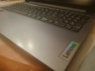 Portátil Lenovo Plata