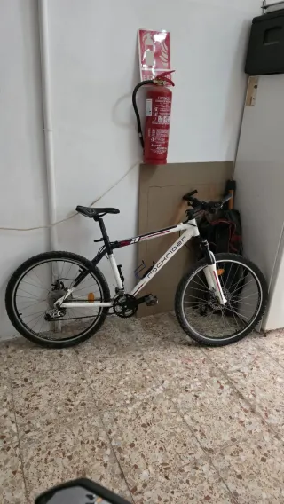 Bicicleta de Montaña Rockrider Blanca