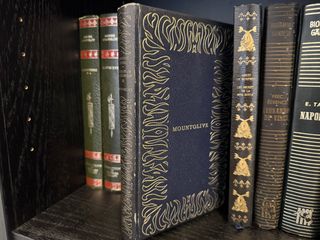 Libros antiguos de historia en francés