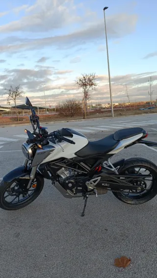 Honda CB125R Neo Sports Café