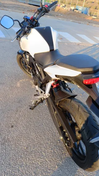 Honda CB125R Neo Sports Café