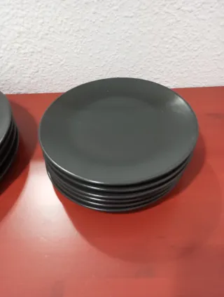 Juego de 5 platos hondos grises