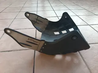 Cubre cárter Suzuki V-Strom