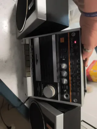 Radio Casete Toshiba BomBeat SX1