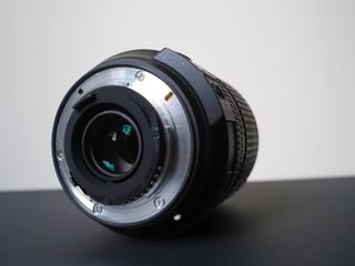 Objetivo Nikon AF-S DX NIKKOR 18-140mm VR