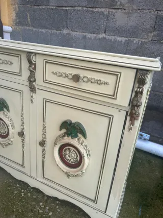 Aparador vintage madera y metal