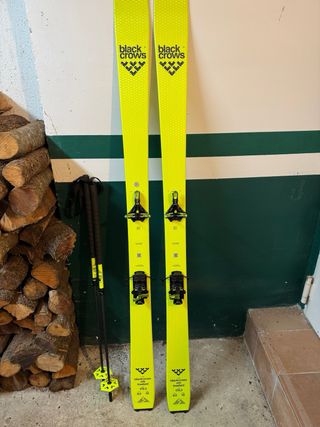 Esquís NUEVOS Black Crows Orb Freebird