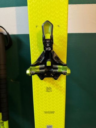 Esquís NUEVOS Black Crows Orb Freebird