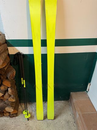 Esquís NUEVOS Black Crows Orb Freebird