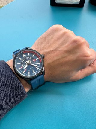 Reloj analógico deportivo de cuarzo