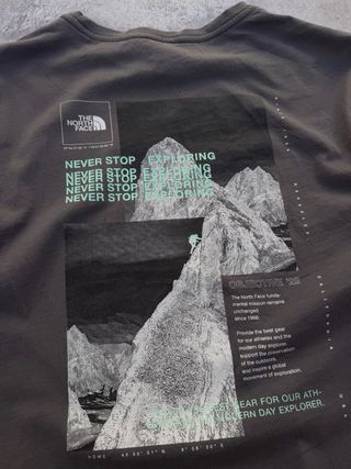 The North Face Camiseta Manga Larga