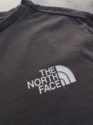 The North Face Camiseta Manga Larga