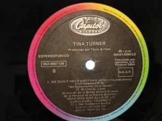 Vinilo Tina Turner We Don't Need Another Hero