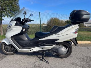 Suzuki Burgman 400
