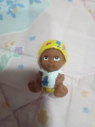 Muñeco bebé pintado