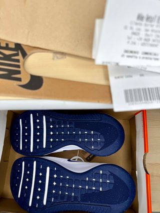 Nike MC Trainer 3 Uomo 42.5 Bianco Blu