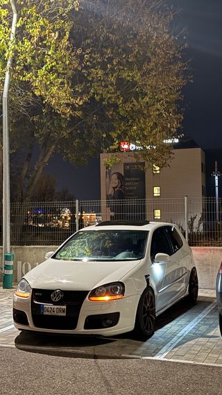 Volkswagen GOLF GTI DSG SWAP CDL