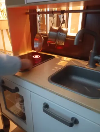 Cocinita de juguete para niños