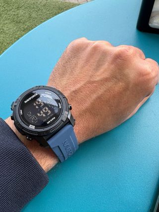 Reloj digital deportivo sumergible 20 m