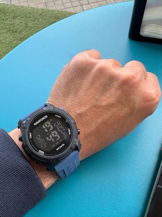 Reloj digital deportivo sumergible 20 m