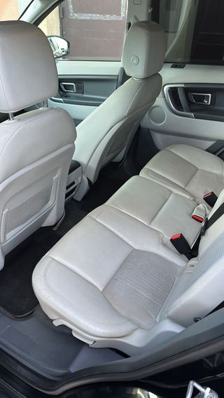 Land Rover Discovery Sport 2017. 7 plazas