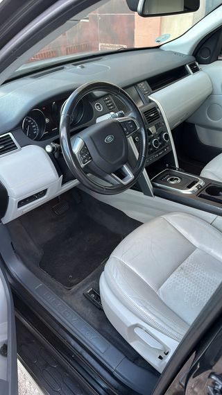 Land Rover Discovery Sport 2017. 7 plazas
