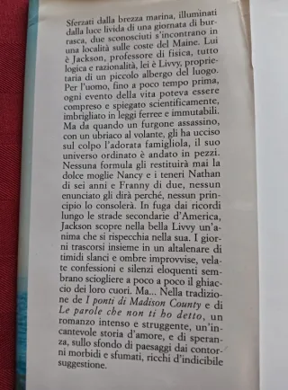 Libro Le ragioni del cuore. Copertina rigida.