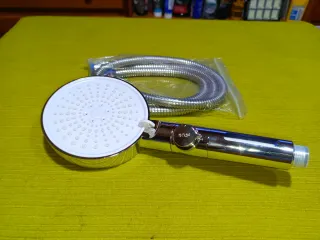 Cabezal Ducha Cromo y Blanco