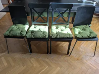 Mesa de comedor negra extensible