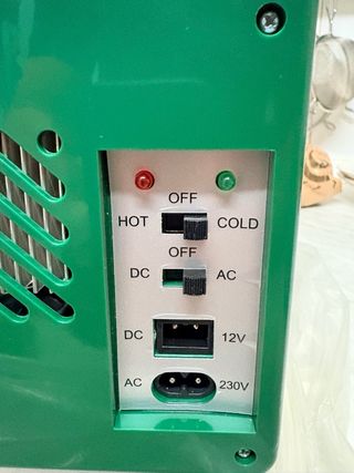 Mini nevera termoeléctrica Shandy Cruzcampo verde