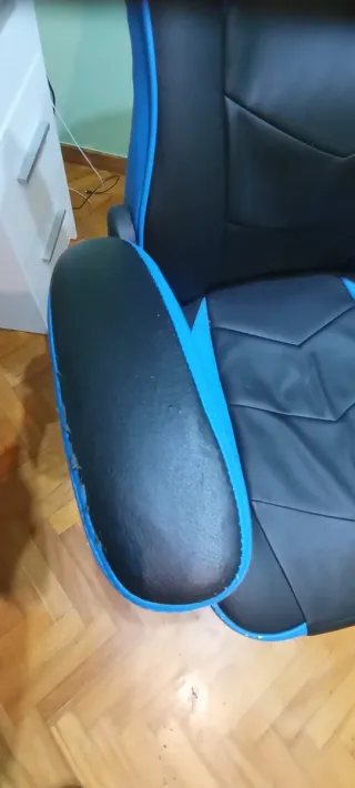 Silla Gamer Gamers' Choice Negra y Azul