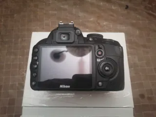 Cámara Nikon D3100 para piezas