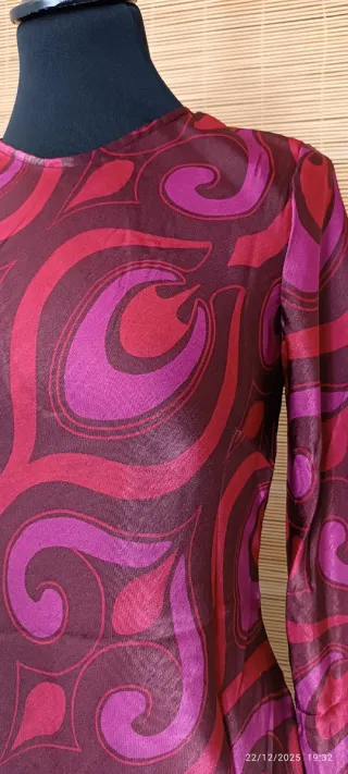 Vestido Retro Satinado Estampado