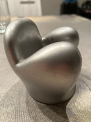 Soporte móvil plateado