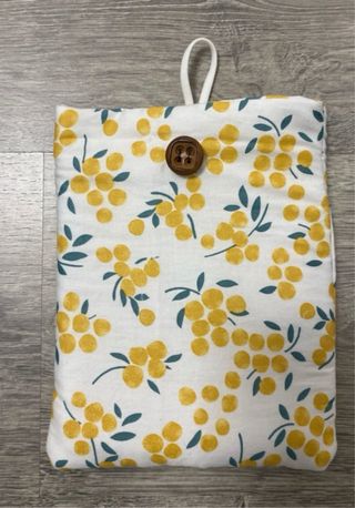 Funda para ebook Rakuten Kobo floral