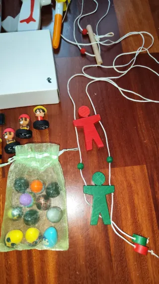 Lote de juguetes varios