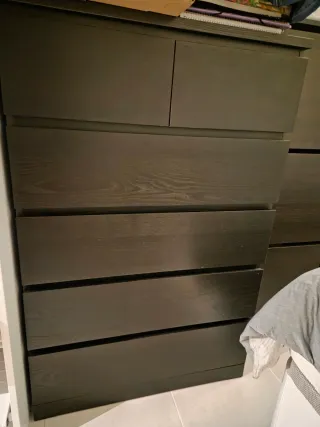 Cómoda MALM 6 cajones negro-marrón IKEA wengue