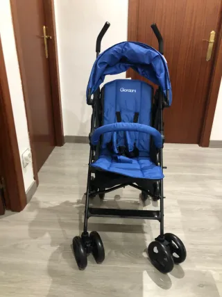Cochecito Giordani azul sin usar