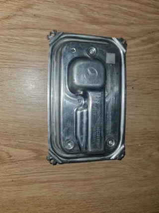 Módulo Control Luces Mercedes