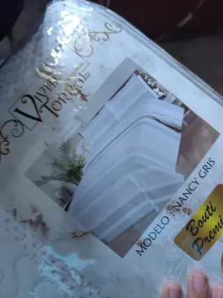 Colcha 150cm Gris/Blanca + 2 Fundas Cojín