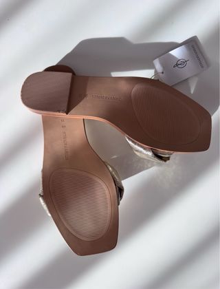 Sandalias doradas Stradivarius 39 nuevas