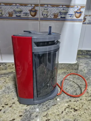 Cafetera Nescafé Dolce Gusto Krups Roja