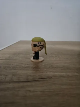 Mini figura Draken Tokyo Revengers Gacha