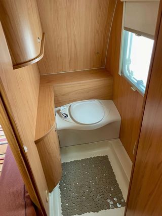 Caravana Burstner Trecento 460ts 2006