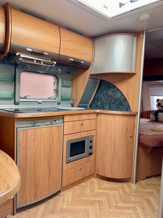 Caravana Burstner Trecento 460ts 2006